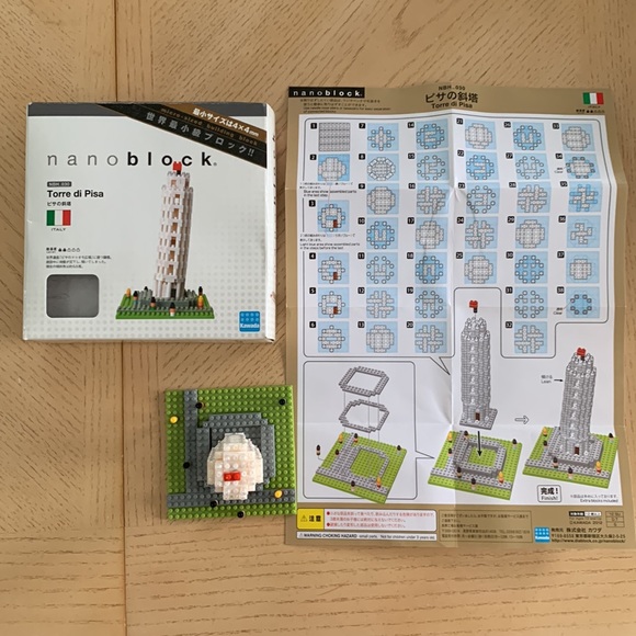 nanoblock Assortment (Tower of Pisa, Giraffe, Crocodile, Display Case) - Picture 8 of 15